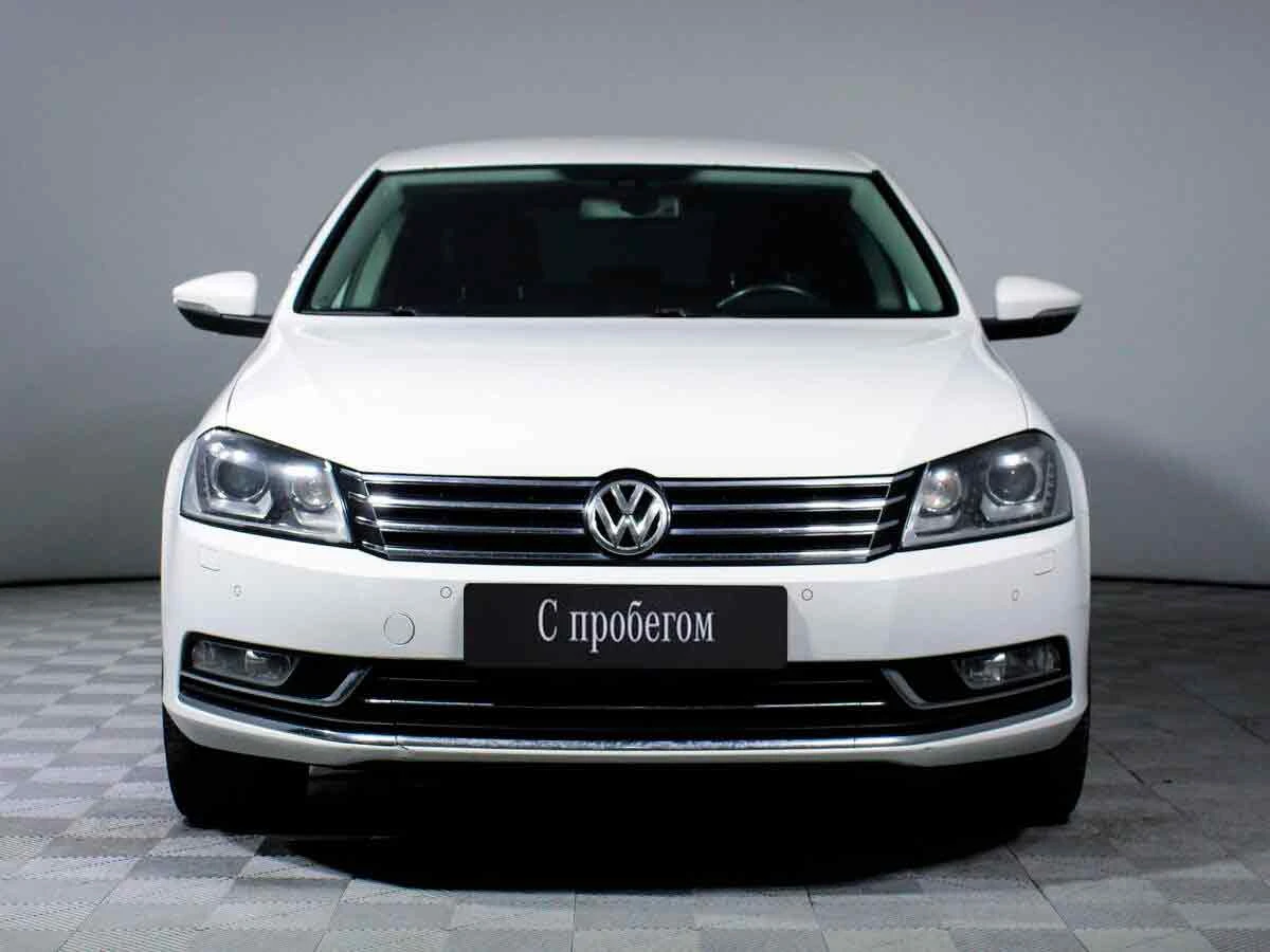 VOLKSWAGEN PASSAT, Белый, 2012, Робот, 160 л.с., цена от 832 000 руб.