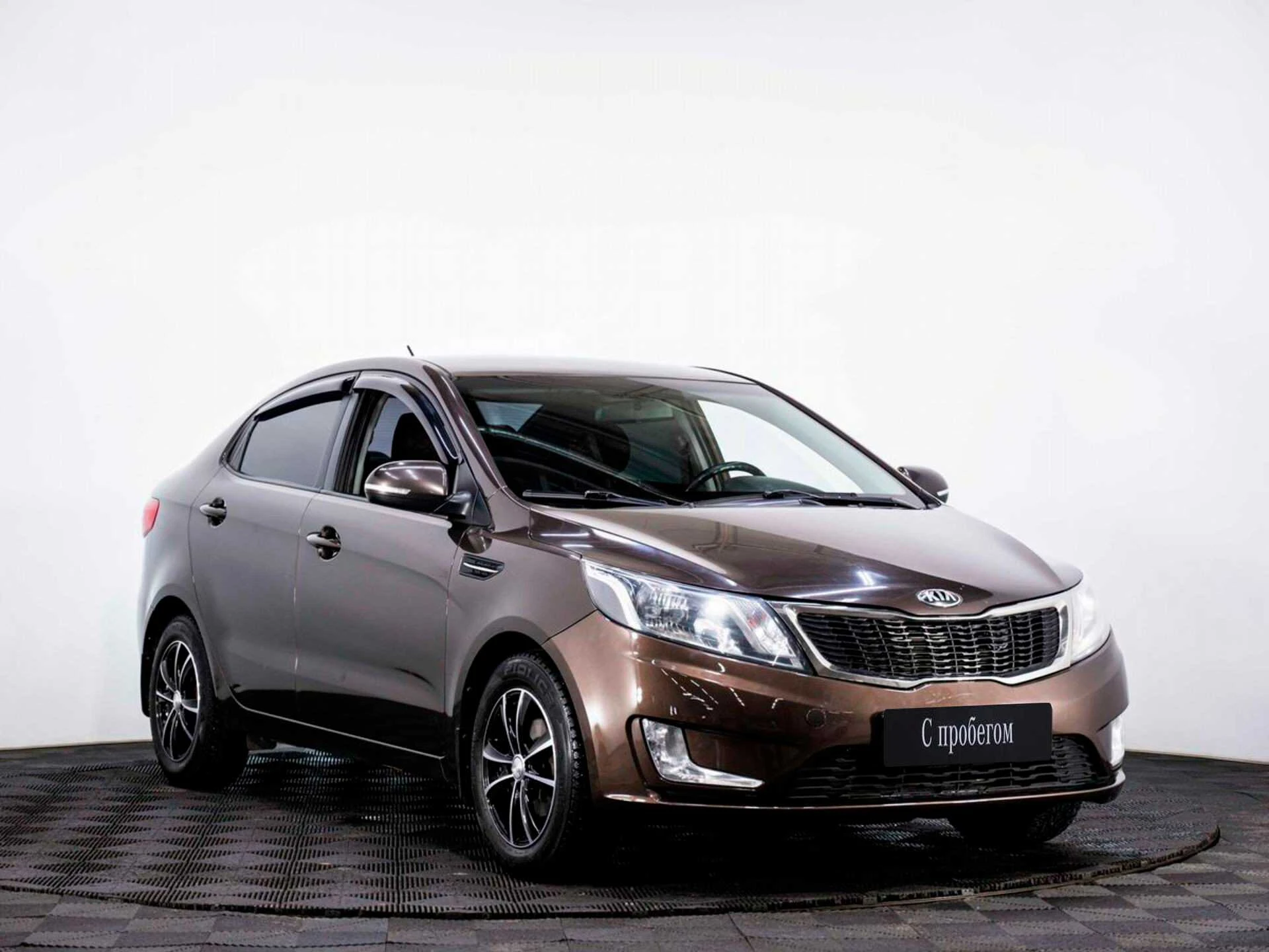 KIA RIO, Коричневый, 2014, Механическая, 123 л.с., цена от 664 000 руб.