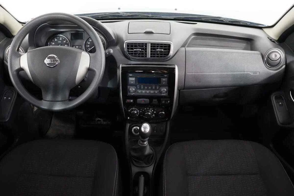 Nissan Terrano, Синий, 2015, Механическая, 135 л.с., цена от 662 000 руб.
