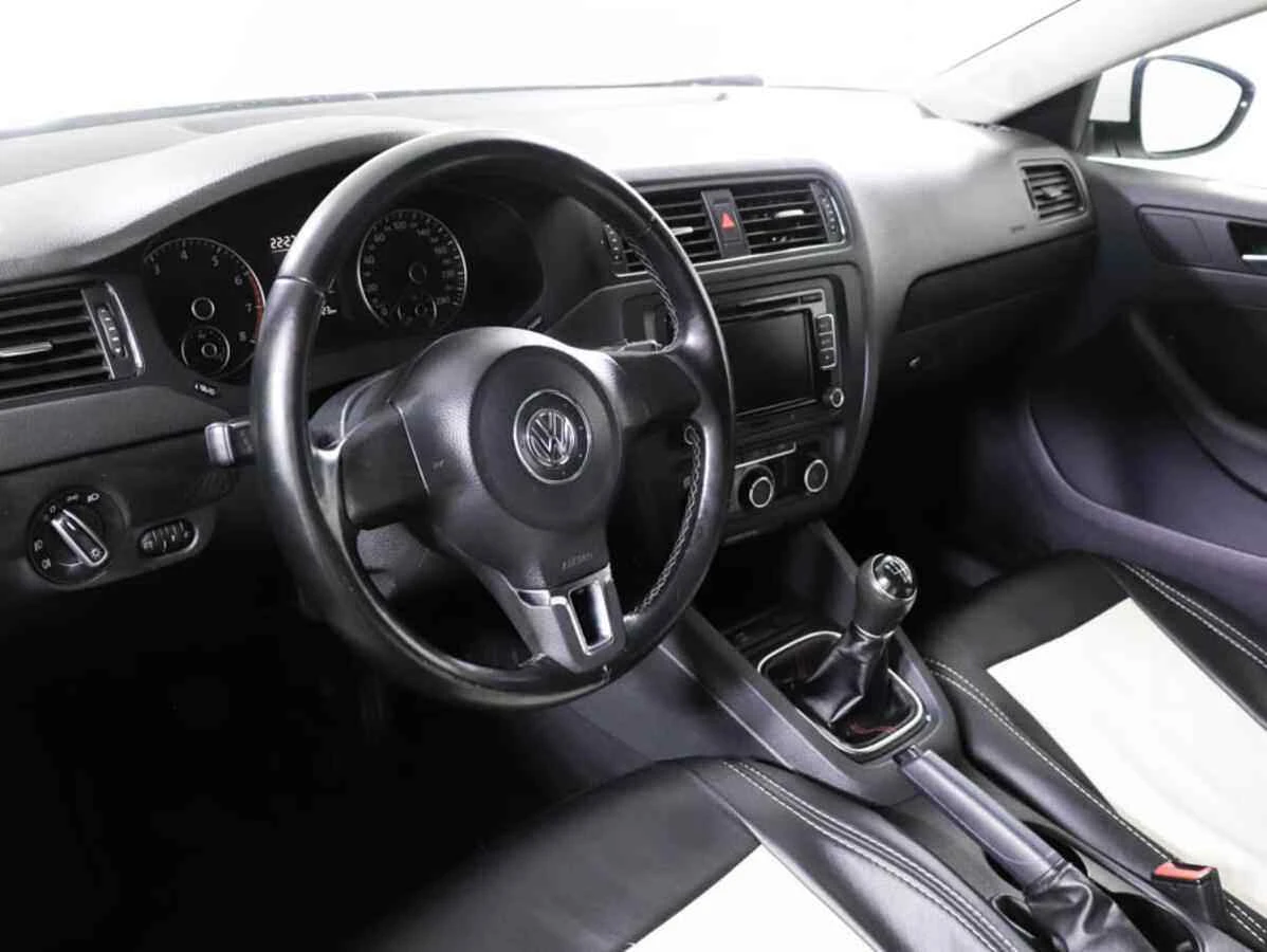 Volkswagen Jetta, Белый, 2013, Механическая, 105 л.с., цена от 445 000 руб.