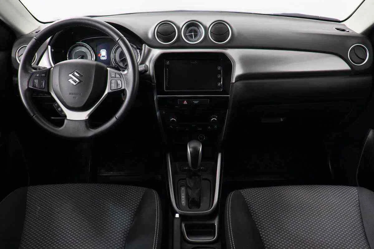 Suzuki Vitara, Серый, 2020, Автоматическая, 117 л.с., цена от 1 600 000 руб.