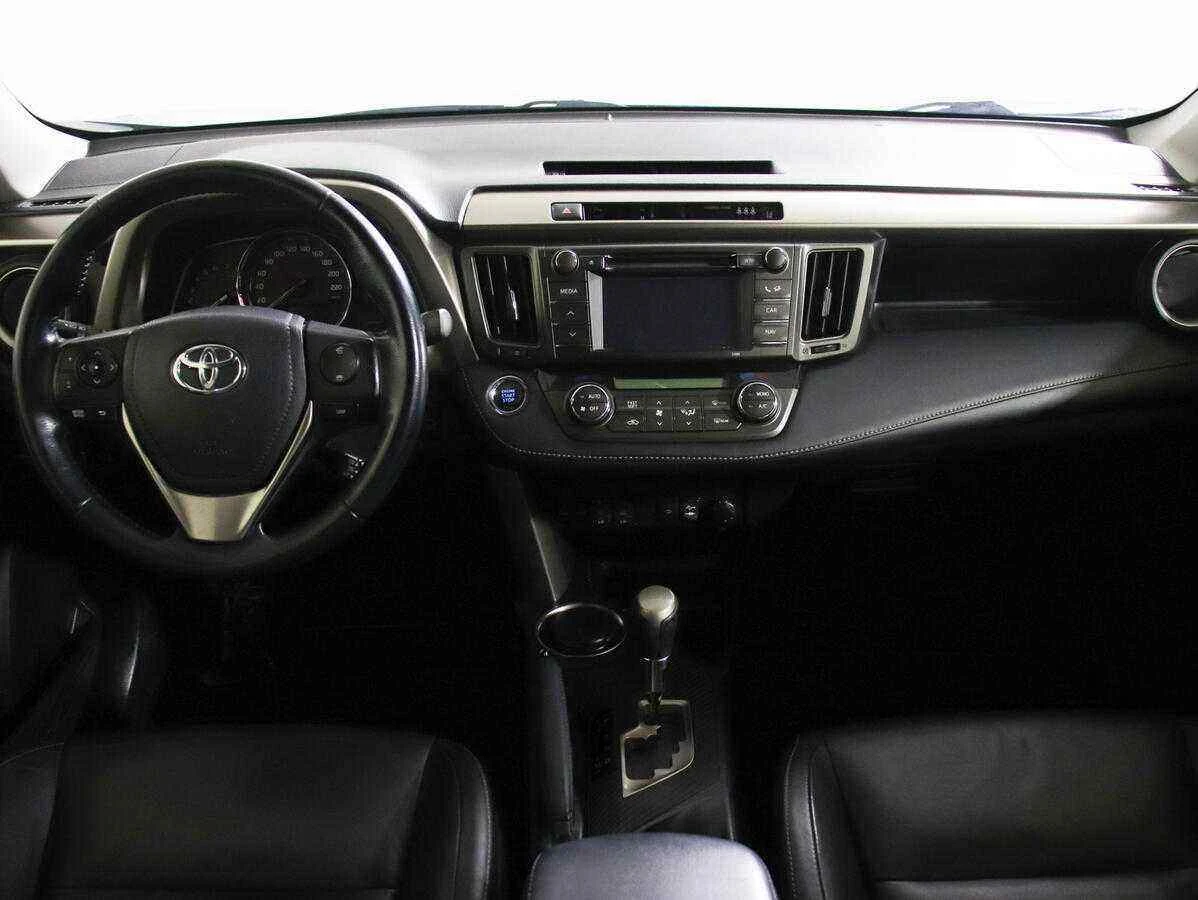 Toyota RAV 4, Черный, 2015, Автоматическая, 146 л.с., цена от 1 399 000 руб.