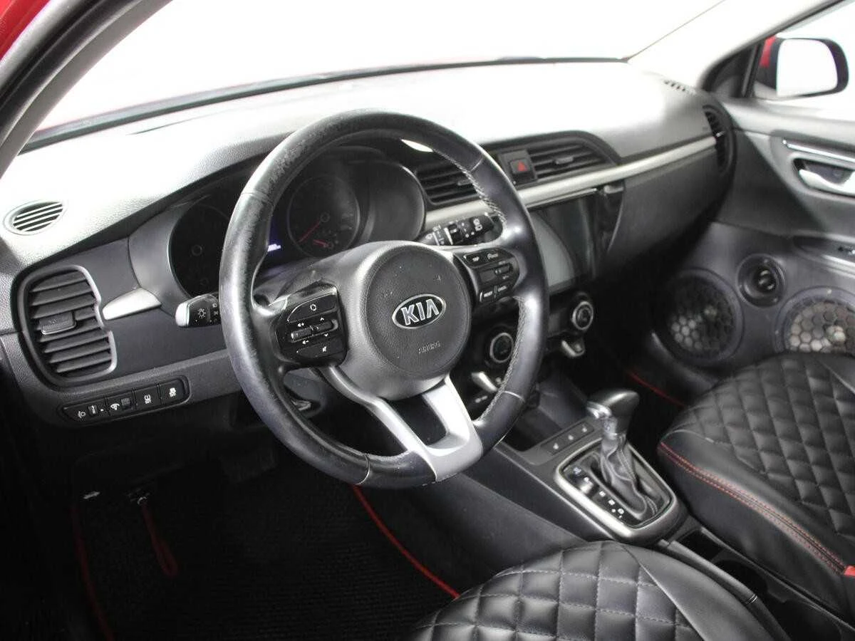 KIA RIO, Красный, 2018, Автоматическая, 123 л.с., цена от 1 024 000 руб.