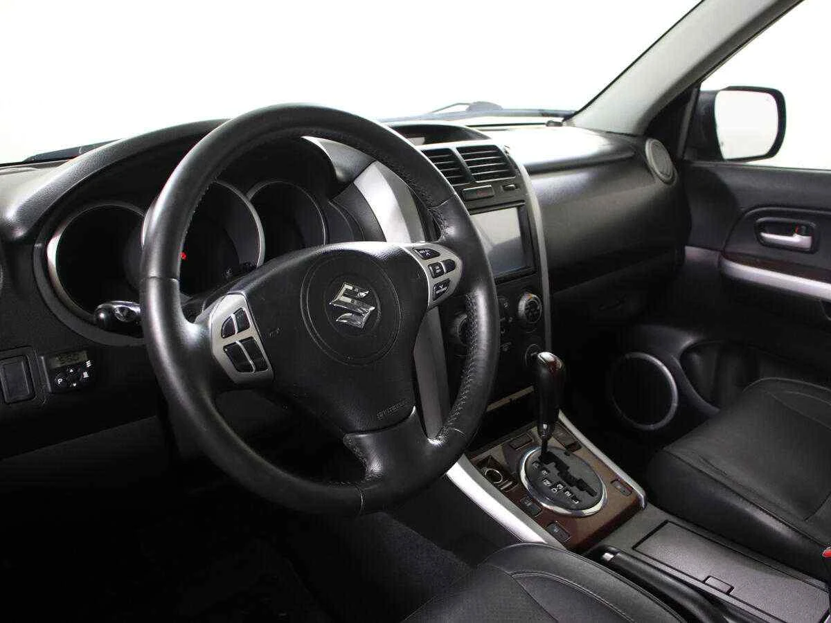Suzuki Grand Vitara, Голубой, 2011, Автоматическая, 140 л.с., цена от 584 000 руб.