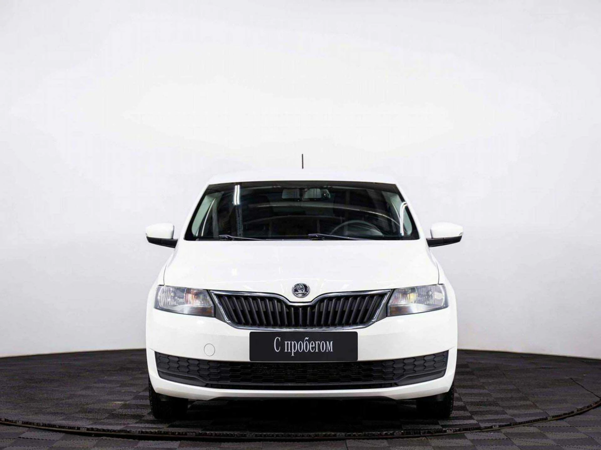 SKODA RAPID, Белый, 2018, Механическая, 90 л.с., цена от 697 600 руб.