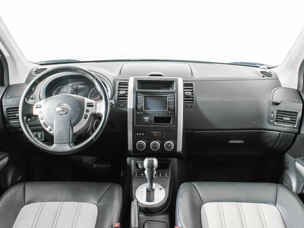 Nissan X-Trail, Коричневый, 2013, Вариатор, 141 л.с., цена от 865 200 руб.