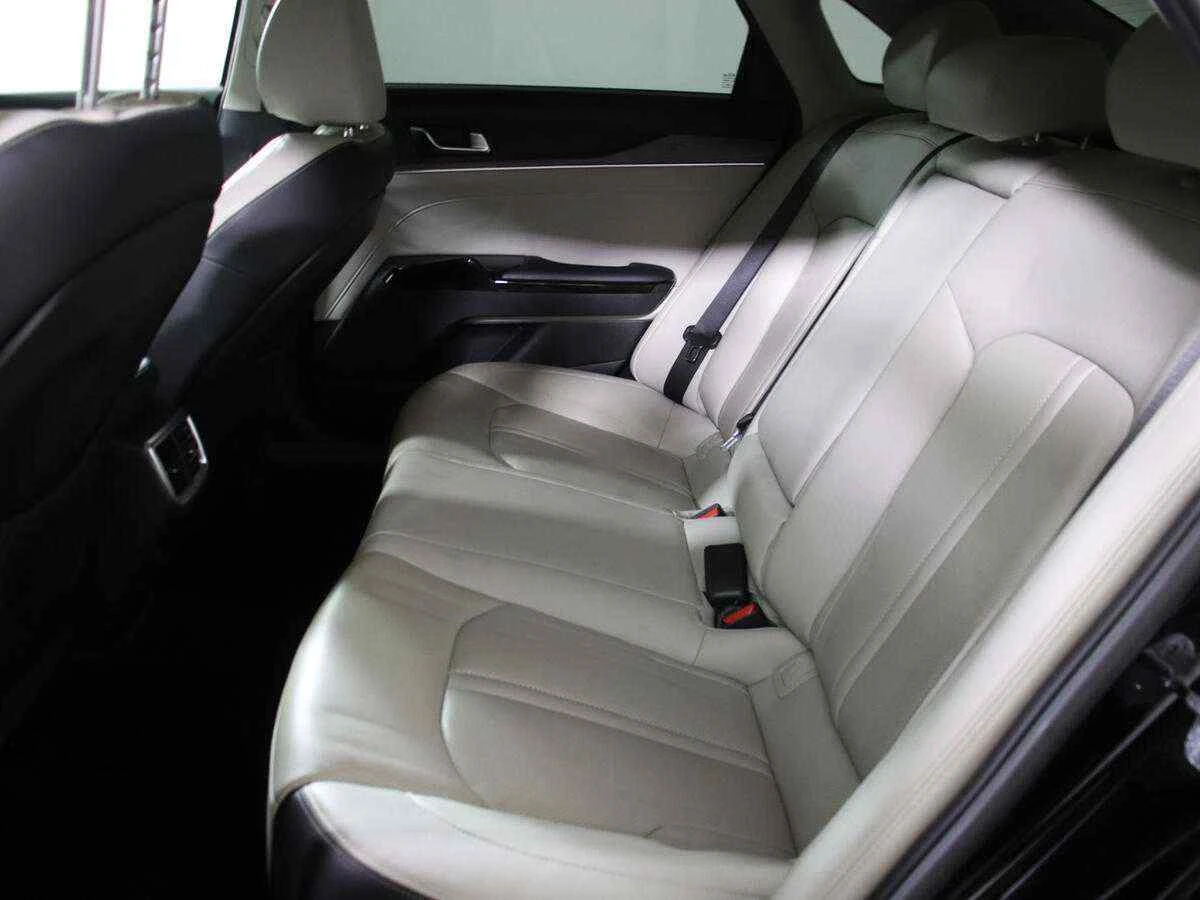 KIA K5, Черный, 2022, Автоматическая, 150 л.с., цена от 2 325 000 руб.