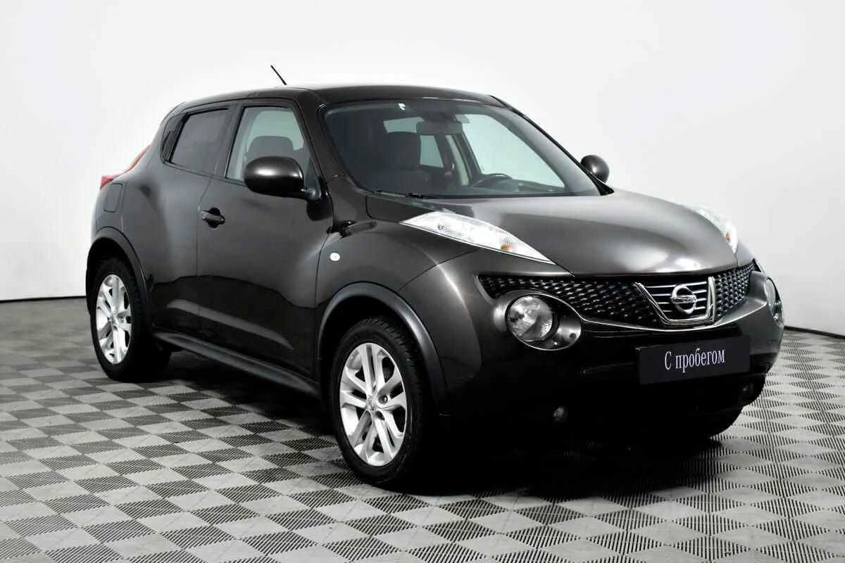 Nissan Juke, Черный, 2014, Вариатор, 117 л.с., цена от 557 000 руб.