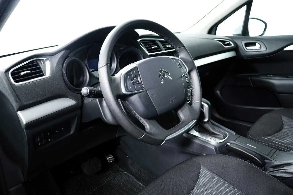 CITROEN C4, Серебряный, 2020, Автоматическая, 115 л.с., цена от 1 203 200 руб.
