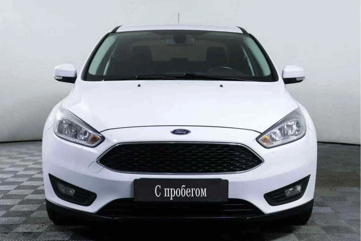 Ford Focus, Белый, 2018, Робот, 105 л.с., цена от 811 000 руб.
