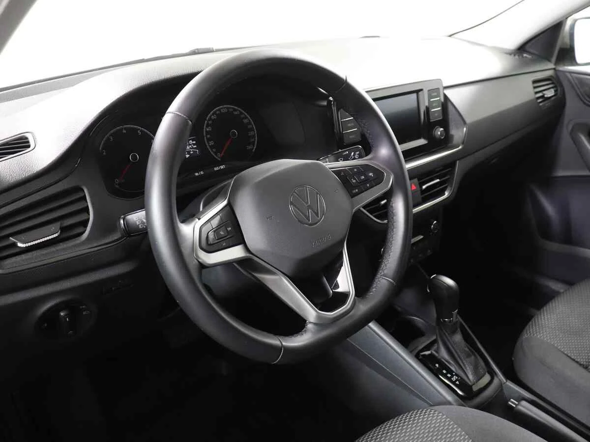 Volkswagen Polo, Бежевый, 2020, Автоматическая, 110 л.с., цена от 800 000 руб.