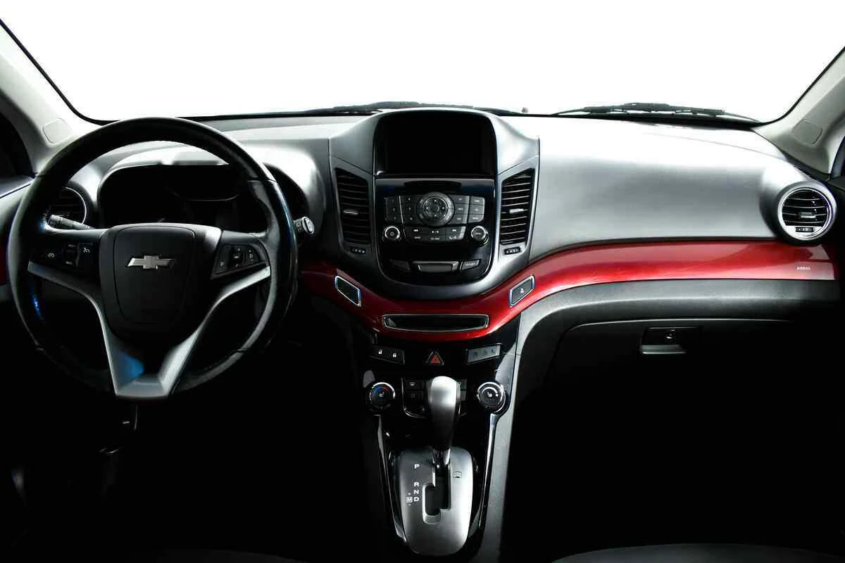 Chevrolet Orlando, Красный, 2012, Автоматическая, 141 л.с., цена от 768 000 руб.
