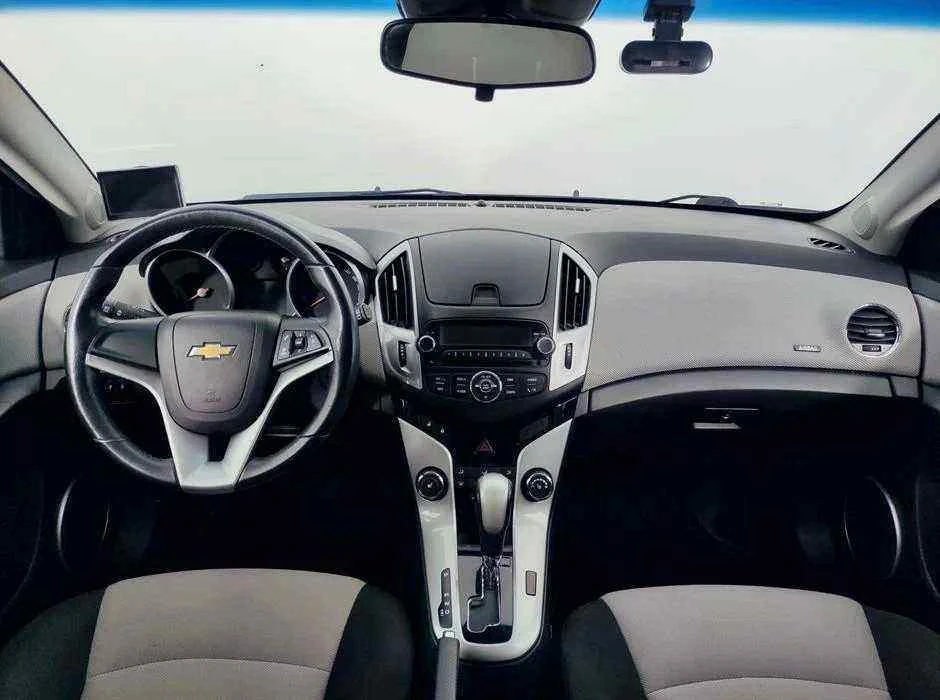 Chevrolet Cruze, Коричневый, 2014, Автоматическая, 141 л.с., цена от 548 490 руб.
