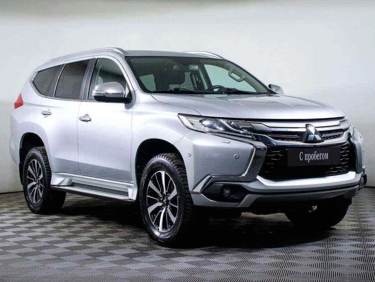 Mitsubishi Pajero Sport, Серебряный, 2016, Автоматическая, 209 л.с., цена от 2 199 000 руб.