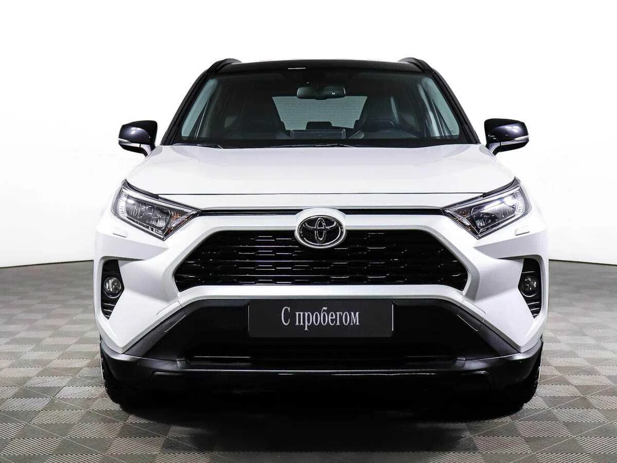 TOYOTA RAV4, Белый, 2022, Автоматическая, 199 л.с., цена от 2 944 000 руб.