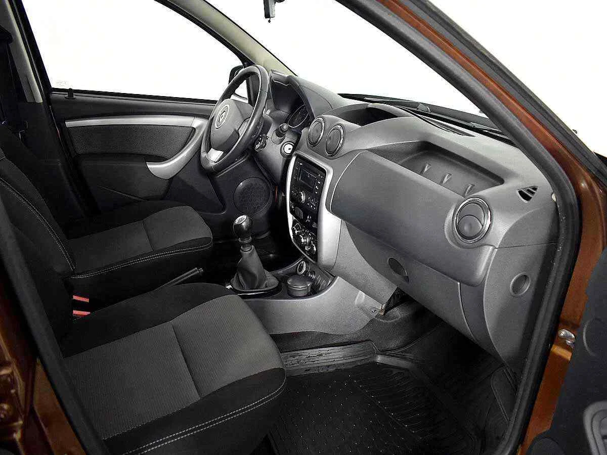 Renault Duster, Коричневый, 2013, Механическая, 135 л.с., цена от 540 000 руб.