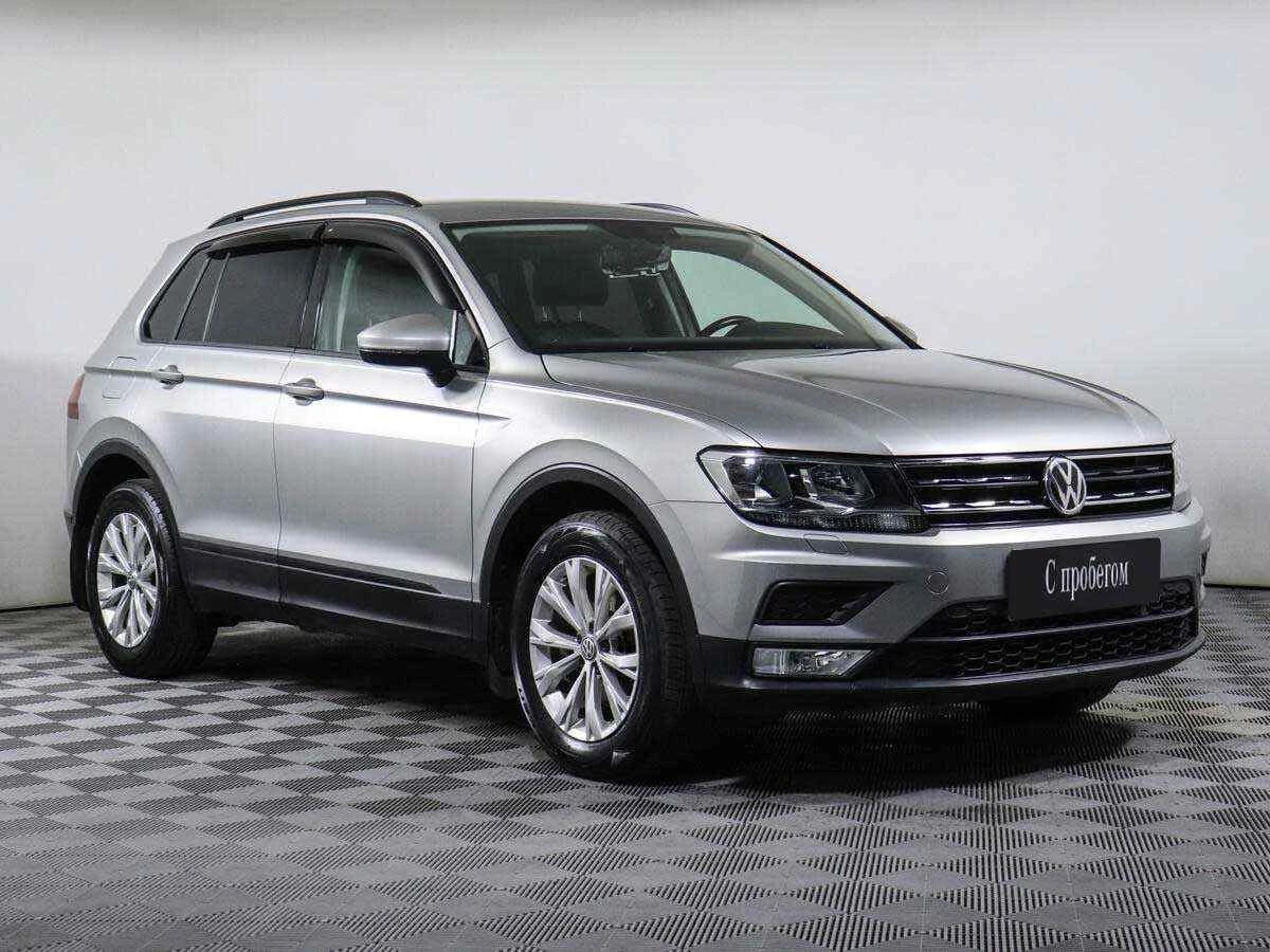 Volkswagen Tiguan, Серебряный, 2017, Робот, 125 л.с., цена от 1 171 000 руб.