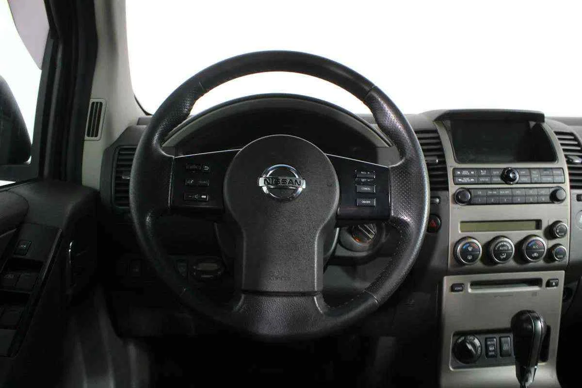 Nissan Pathfinder, Серый, 2008, Автоматическая, 174 л.с., цена от 864 000 руб.