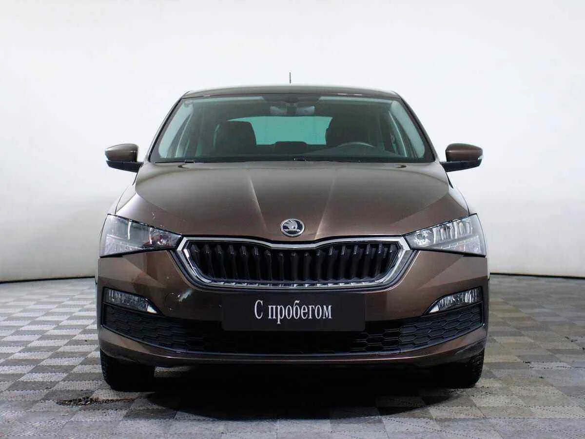 Skoda Rapid, Коричневый, 2020, Механическая, 90 л.с., цена от 935 000 руб.