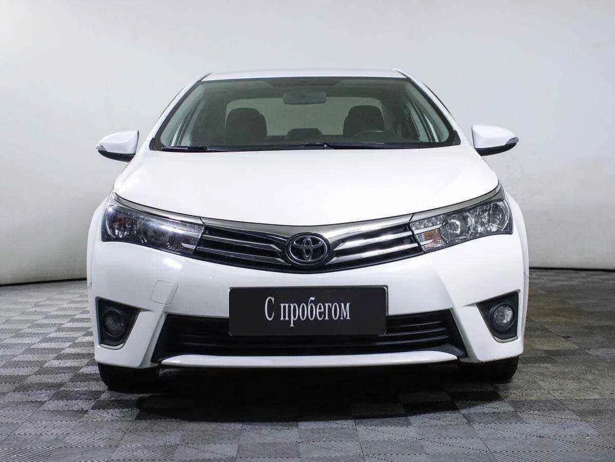 Toyota Corolla, Белый, 2015, Автоматическая, 122 л.с., цена от 967 000 руб.