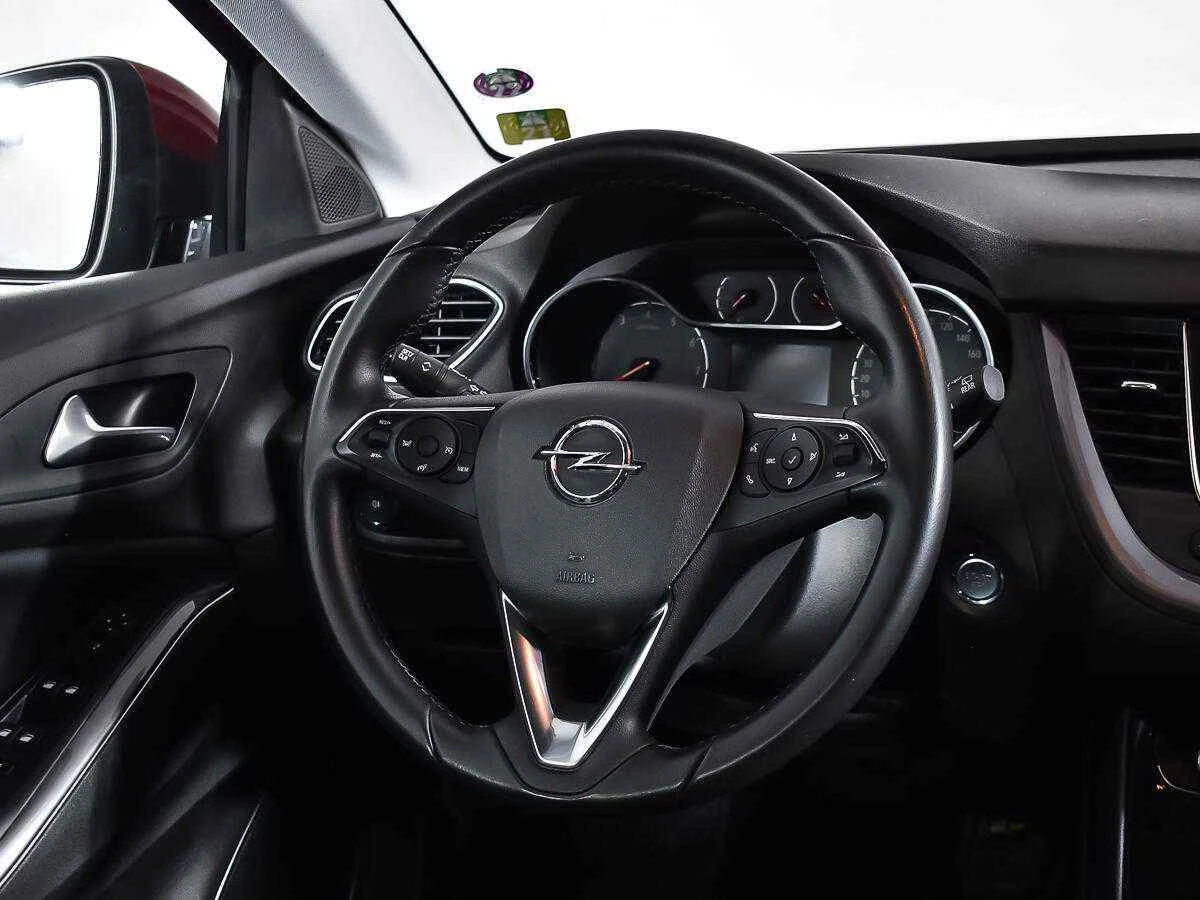 Opel Grandland, Красный, 2018, Автоматическая, 130 л.с., цена от 1 439 000 руб.