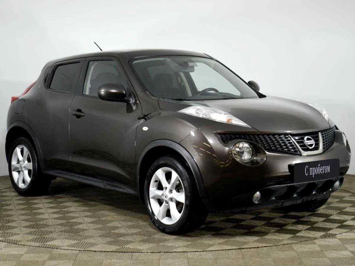 Nissan Juke, Коричневый, 2013, Вариатор, 117 л.с., цена от 565 000 руб.