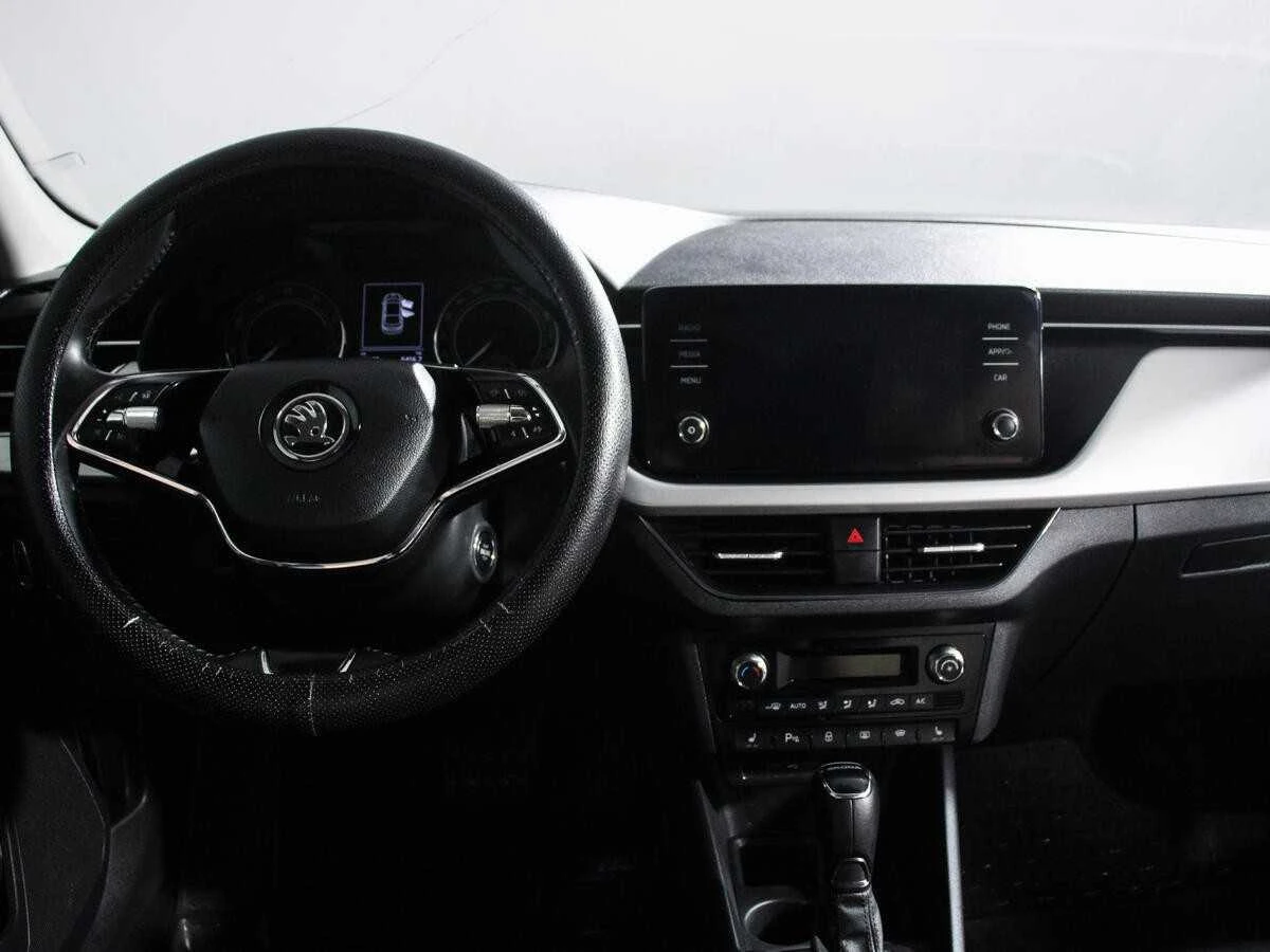 SKODA RAPID, Бежевый, 2020, Автоматическая, 110 л.с., цена от 1 043 200 руб.
