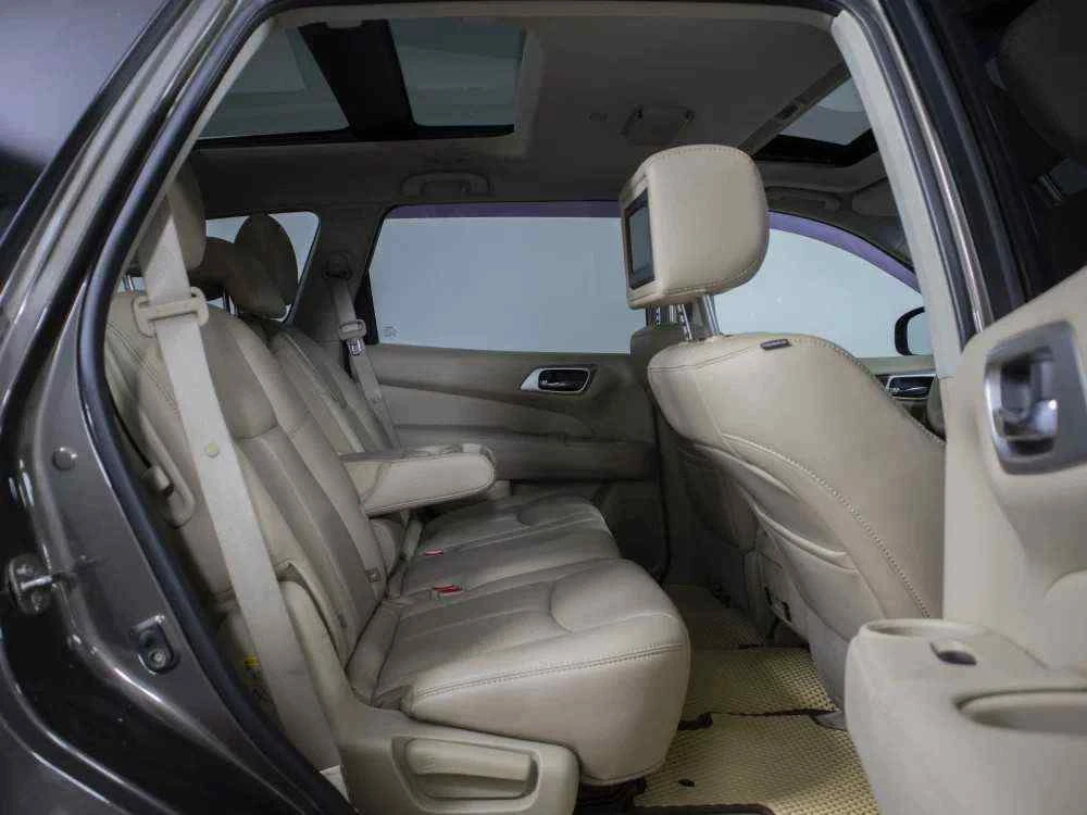 Nissan Pathfinder, Коричневый, 2014, Вариатор, 234 л.с., цена от 1 258 000 руб.