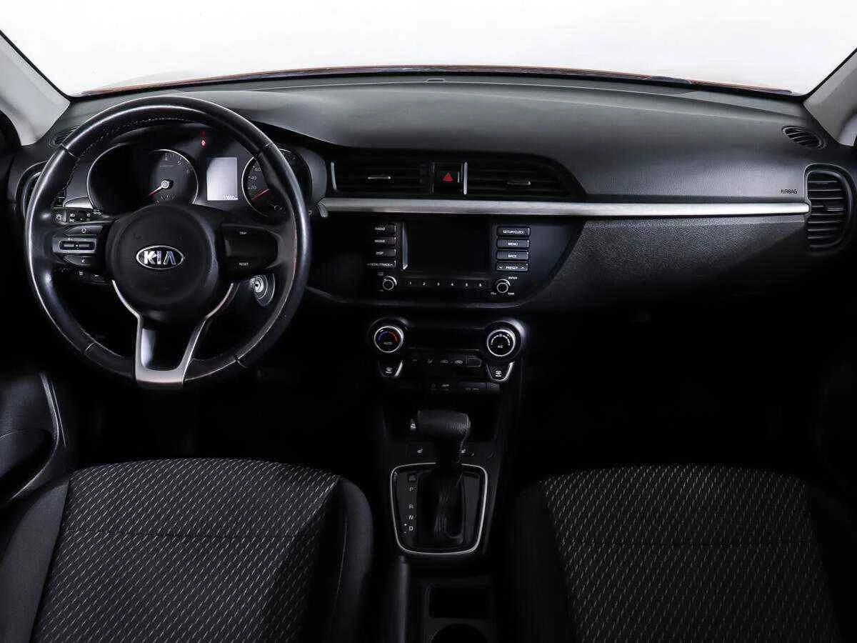 KIA Rio, Оранжевый, 2018, Автоматическая, 123 л.с., цена от 810 000 руб.