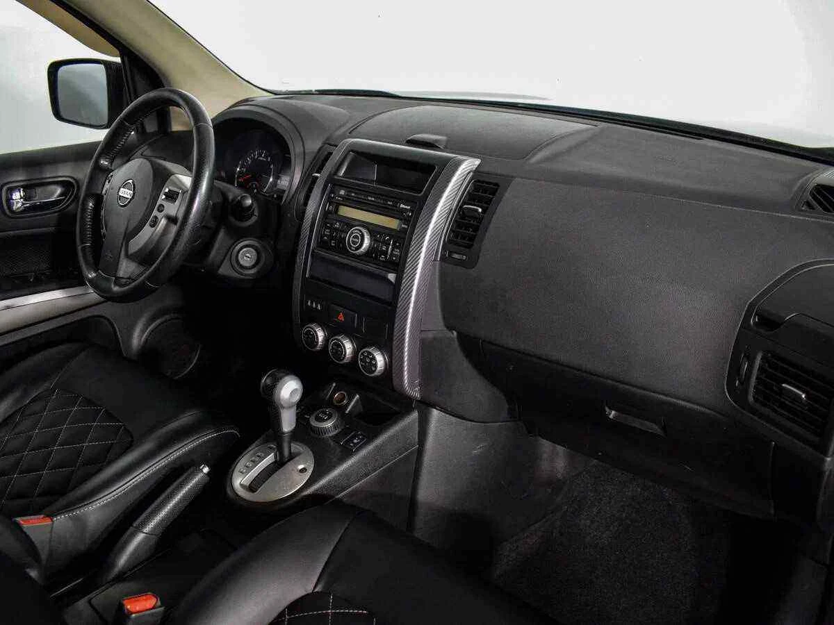 Nissan X-Trail, Черный, 2011, Вариатор, 141 л.с., цена от 721 300 руб.
