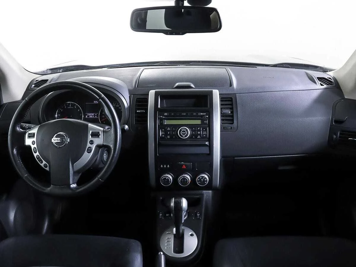 NISSAN X-TRAIL, Серый, 2012, Вариатор, 141 л.с., цена от 880 000 руб.