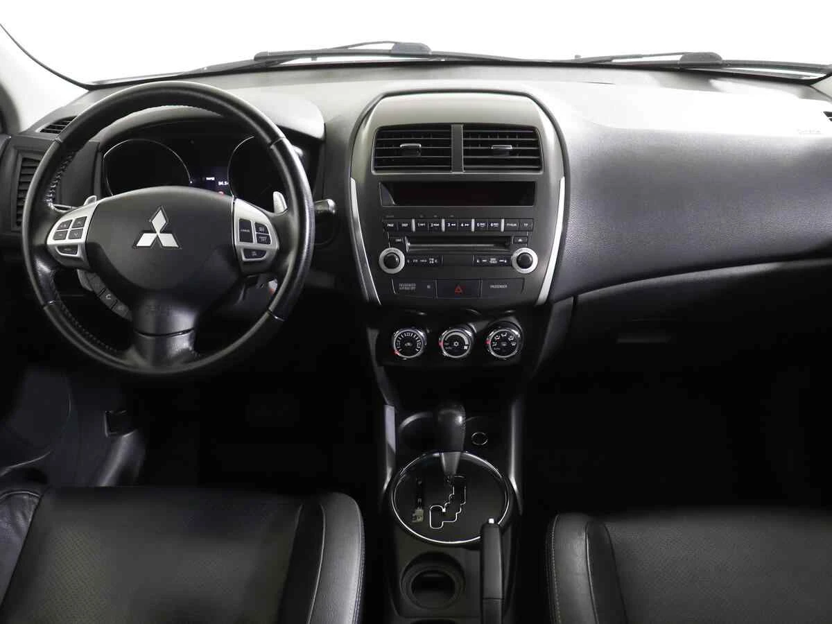Mitsubishi ASX, Белый, 2012, Вариатор, 140 л.с., цена от 479 000 руб.
