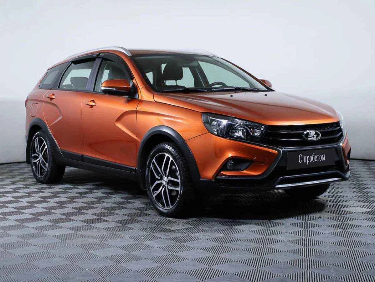 LADA Vesta SW Cross, Оранжевый, 2021, Вариатор, 113 л.с., цена от 963 000 руб.