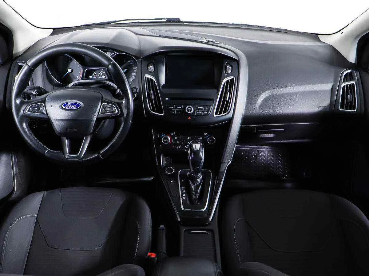 Ford Focus, Синий, 2016, Робот, 105 л.с., цена от 666 000 руб.