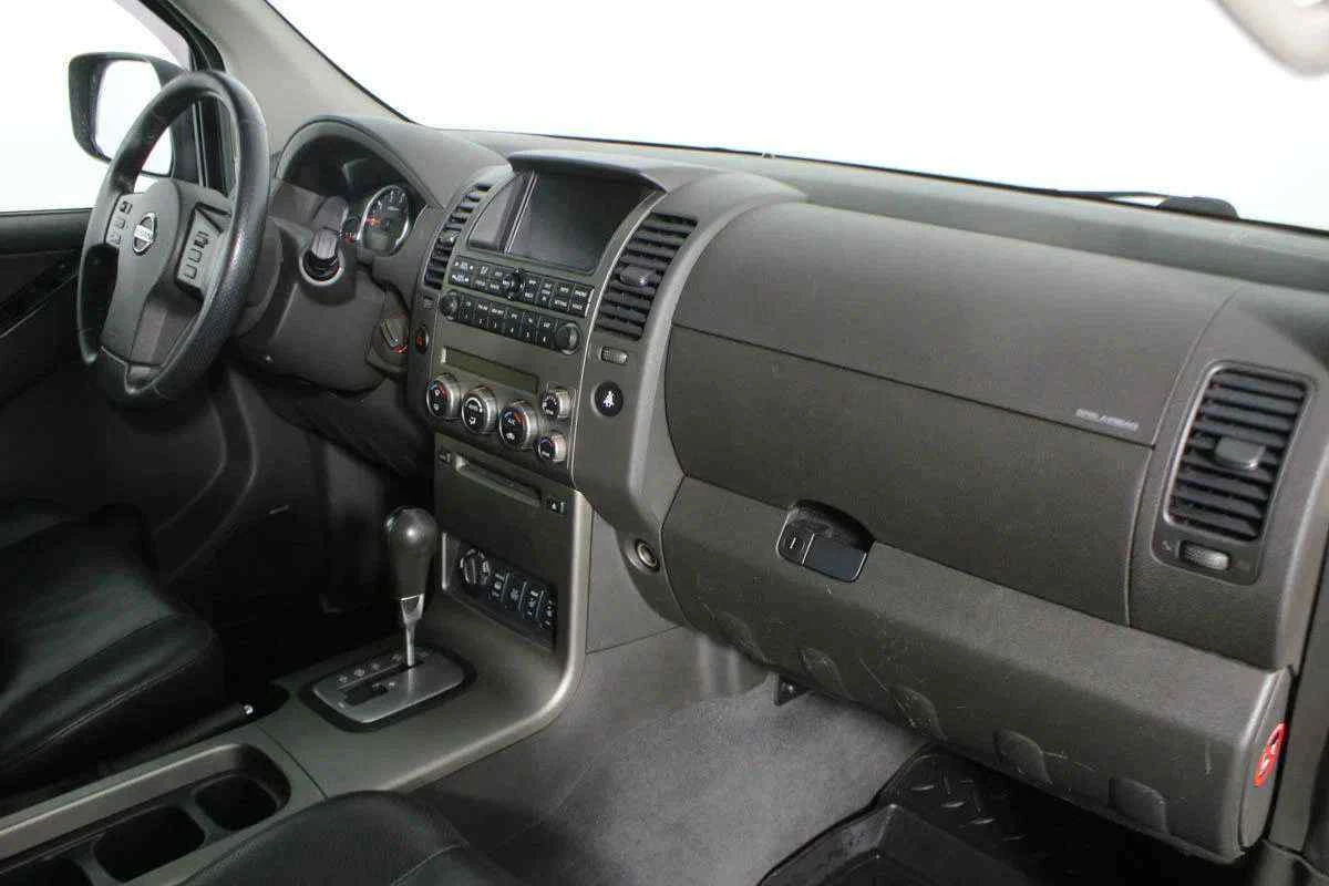 Nissan Pathfinder, Серый, 2008, Автоматическая, 174 л.с., цена от 864 000 руб.