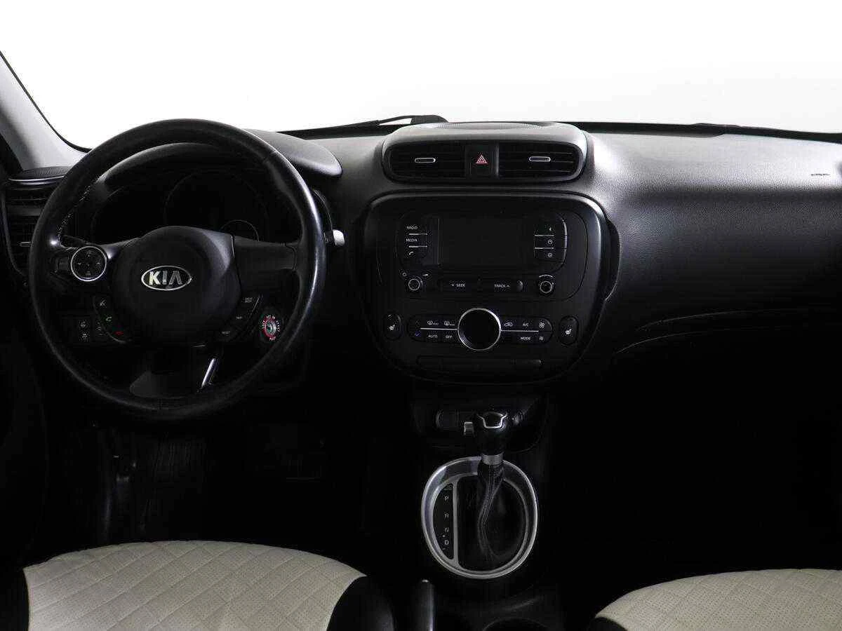 KIA Soul, Белый, 2015, Автоматическая, 123 л.с., цена от 861 000 руб.