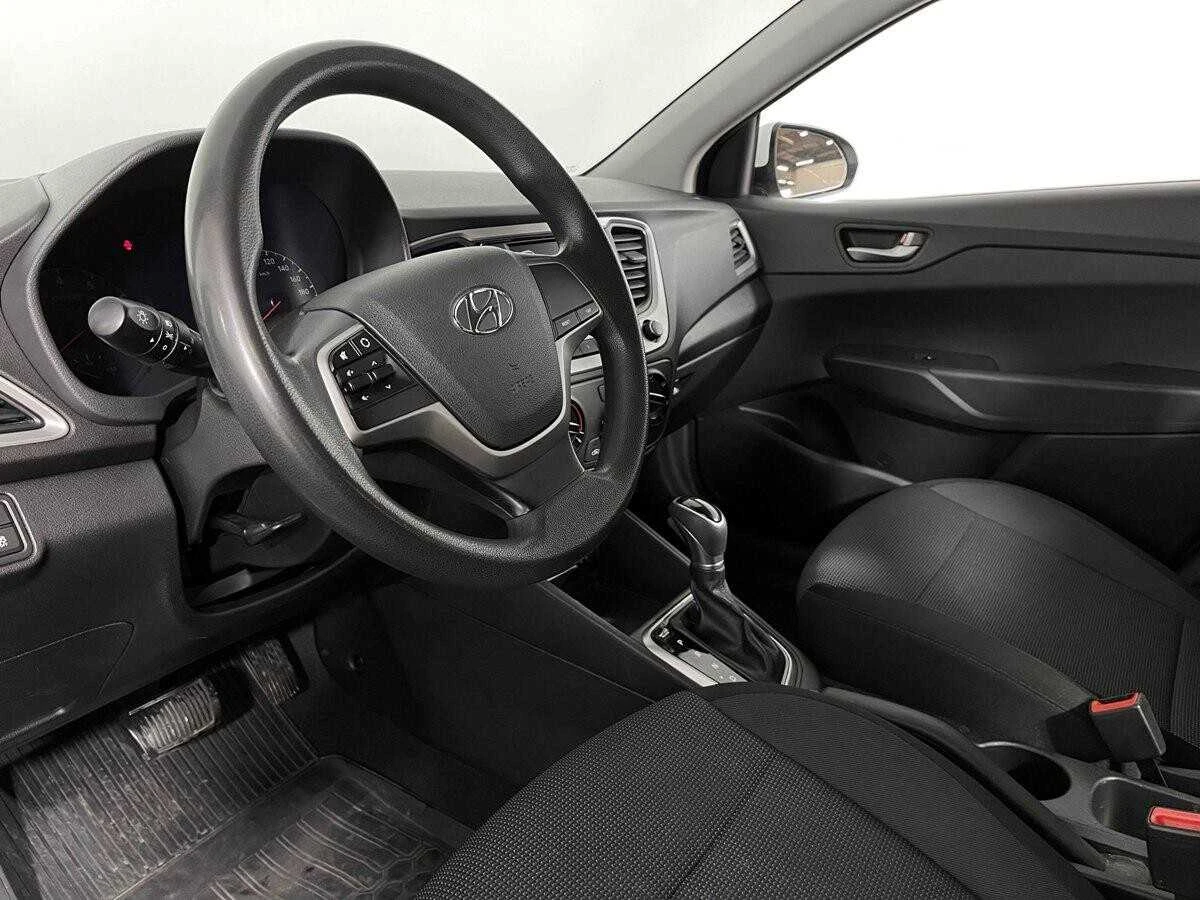 HYUNDAI SOLARIS, Серый, 2017, Автоматическая, 100 л.с., цена от 832 000 руб.