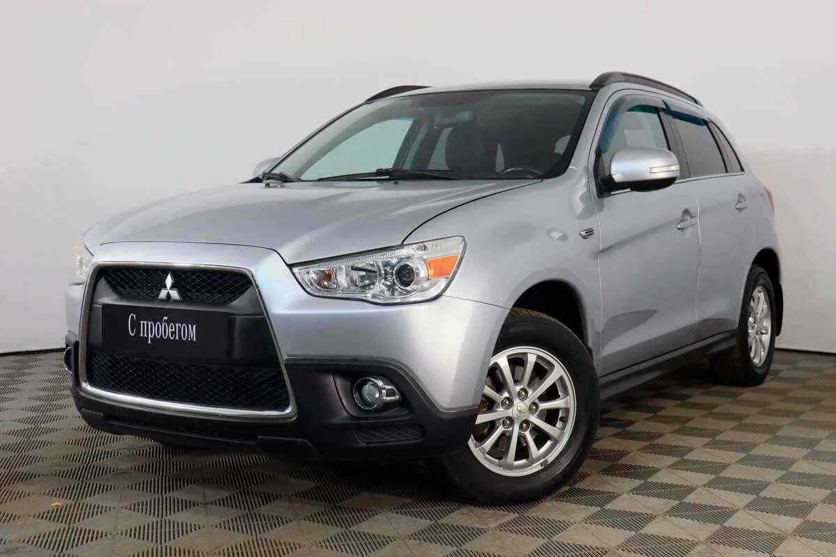 Mitsubishi ASX, Серебряный, 2011, Вариатор, 140 л.с., цена от 610 000 руб.