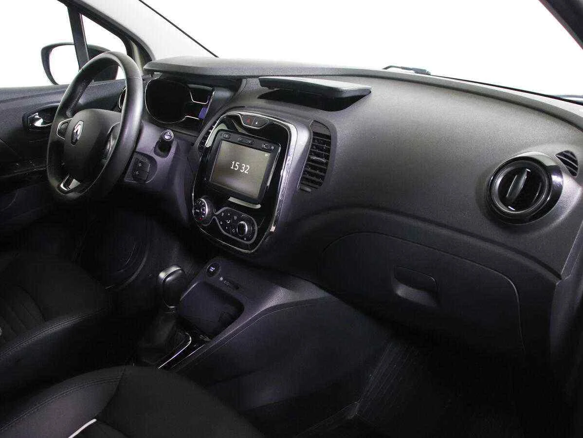 Renault Kaptur, Белый, 2017, Вариатор, 114 л.с., цена от 778 900 руб.