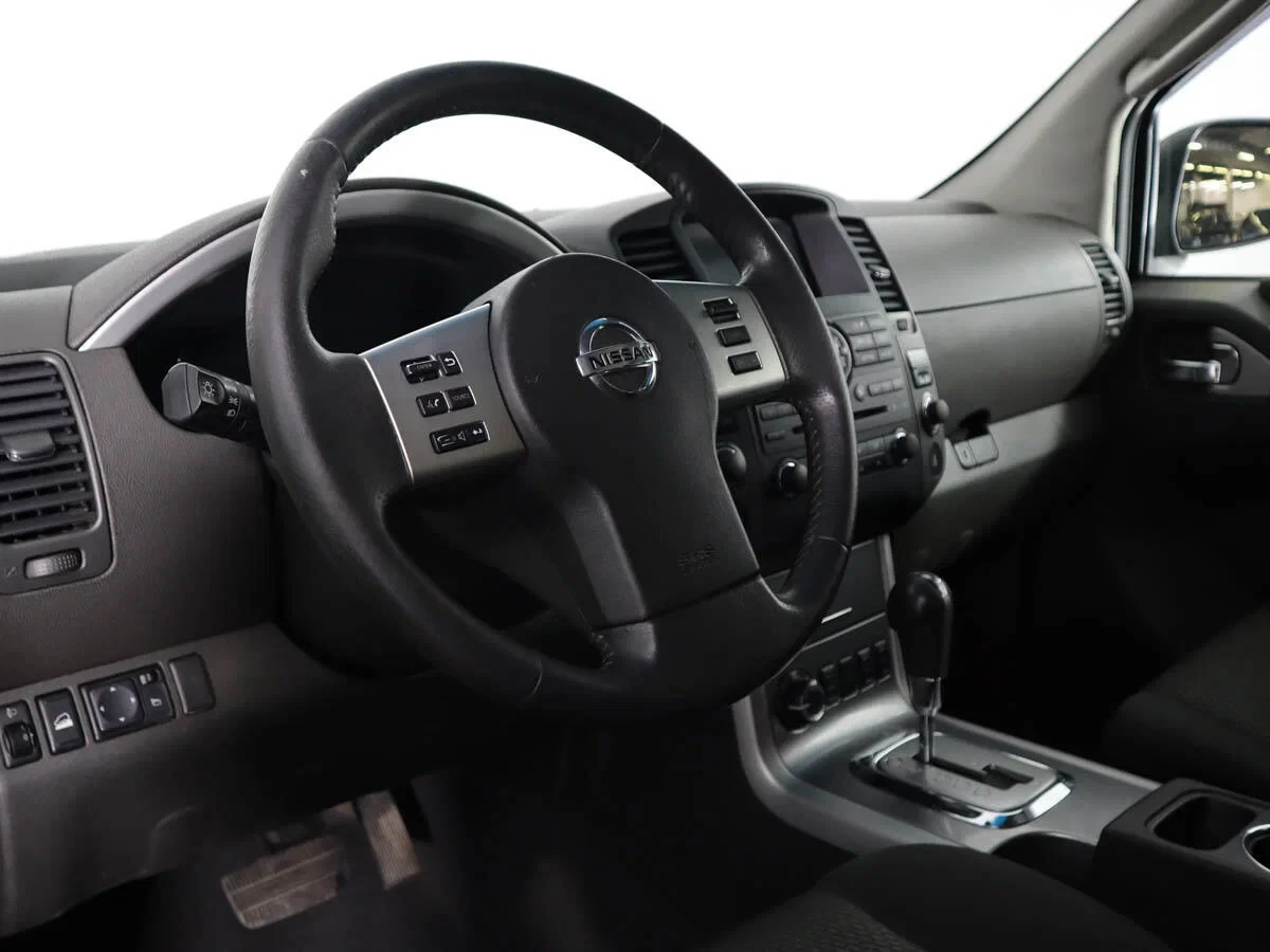 Nissan Pathfinder, Серый, 2013, Автоматическая, 190 л.с., цена от 1 197 000 руб.