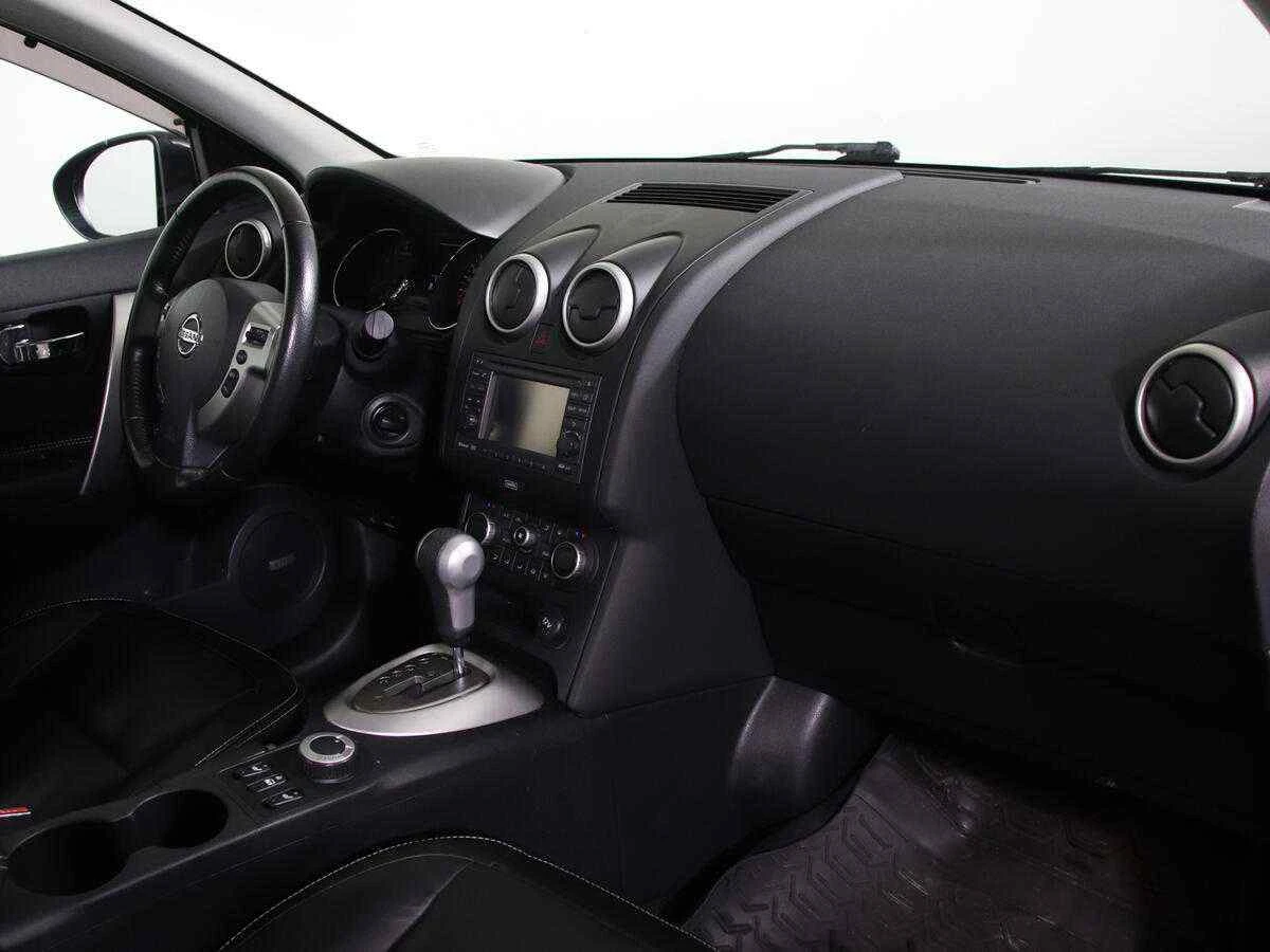Nissan Qashqai, Коричневый, 2013, Вариатор, 141 л.с., цена от 526 000 руб.