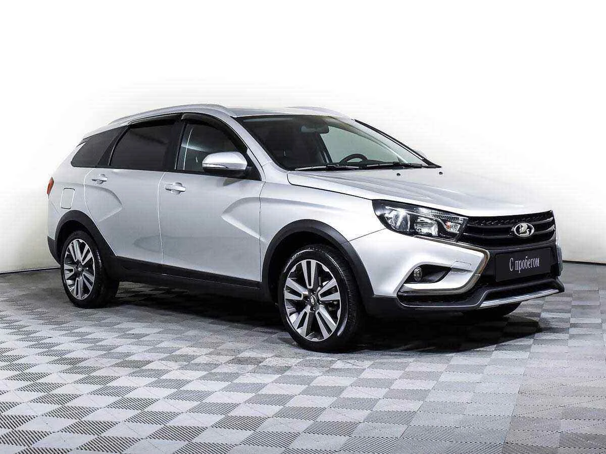 LADA Vesta SW Cross, Серебряный, 2022, Механическая, 106 л.с., цена от 927 000 руб.