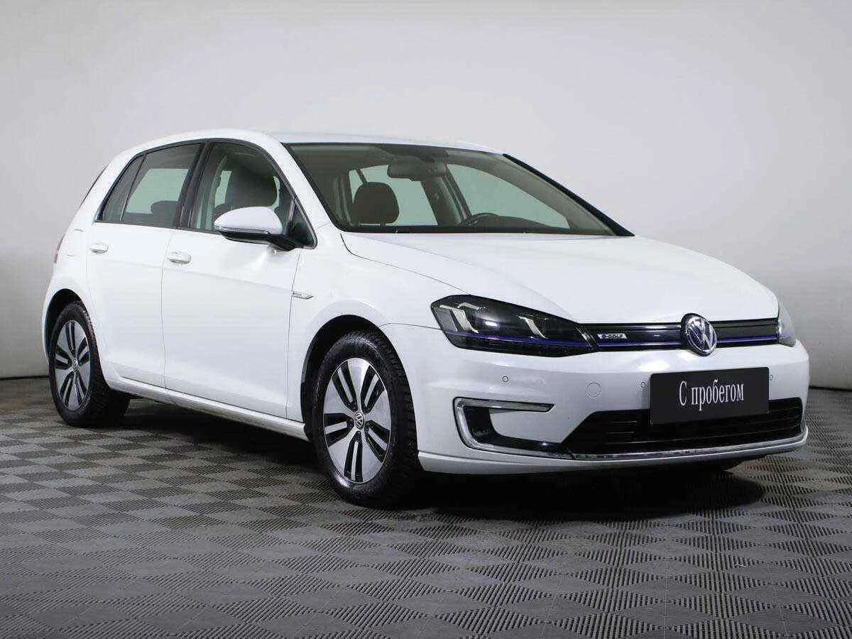 Volkswagen Golf, Белый, 2014, Автоматическая, 122 л.с., цена от 999 000 руб.