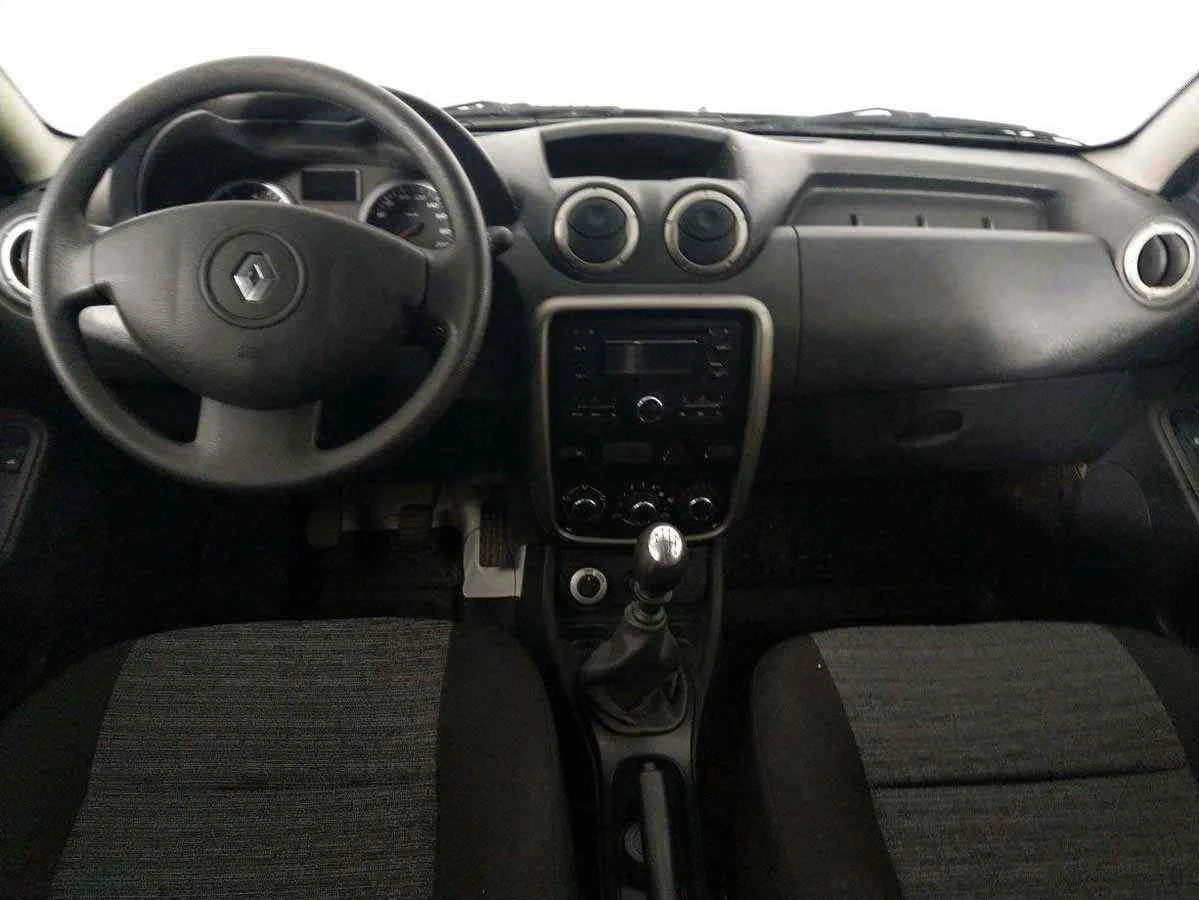 Renault Duster, Черный, 2014, Механическая, 102 л.с., цена от 645 000 руб.