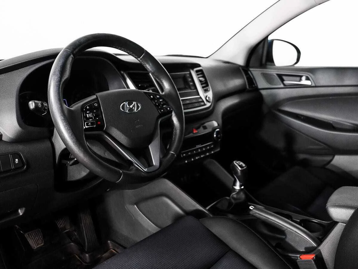 HYUNDAI TUCSON, Голубой, 2016, Механическая, 150 л.с., цена от 896 000 руб.