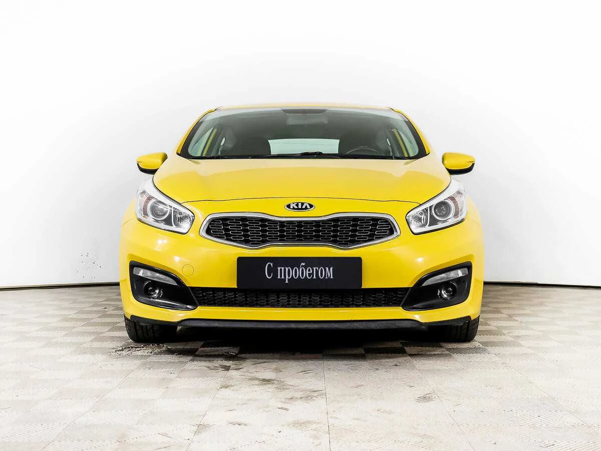 KIA CEED, Желтый, 2015, Механическая, 130 л.с., цена от 648 000 руб.