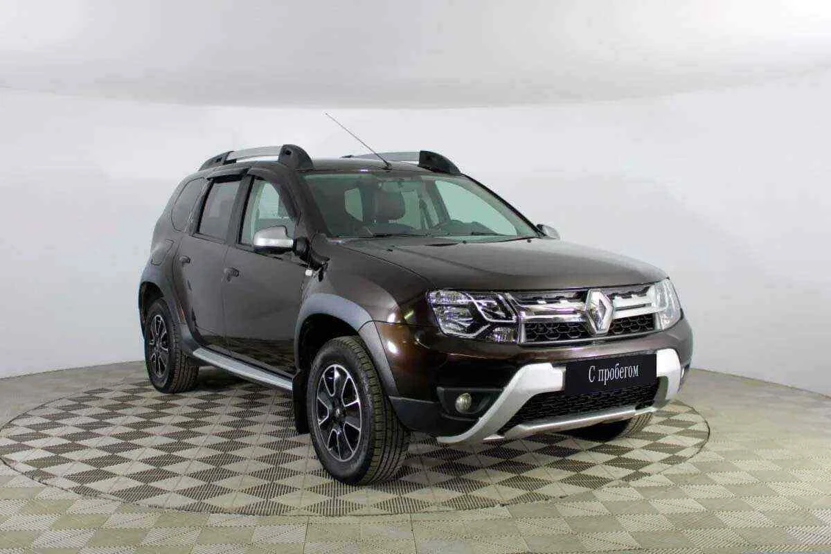 Renault Duster, Коричневый, 2019, Механическая, 143 л.с., цена от 1 349 000 руб.