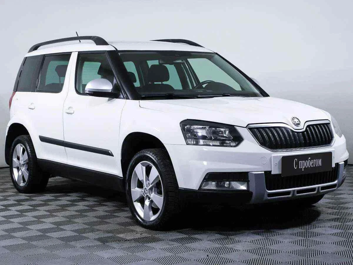 Skoda Yeti, Белый, 2015, Робот, 152 л.с., цена от 915 000 руб.