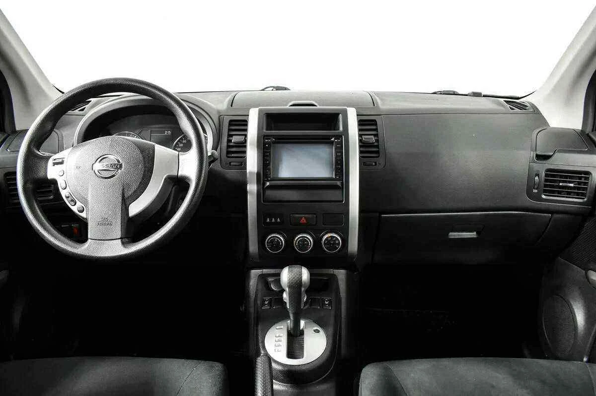 Nissan X-Trail, Серый, 2013, Вариатор, 141 л.с., цена от 927 000 руб.