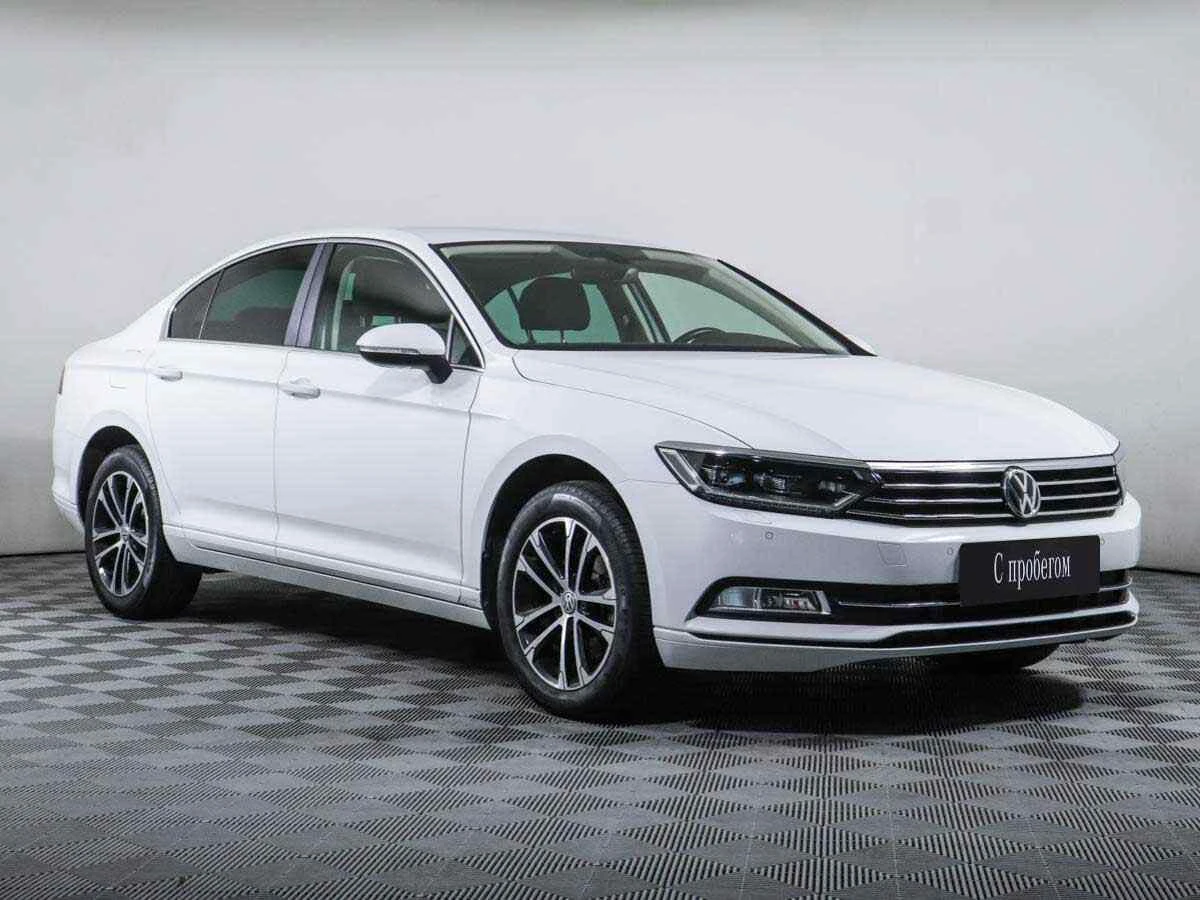 Volkswagen Passat, Белый, 2019, Робот, 150 л.с., цена от 1 700 000 руб.